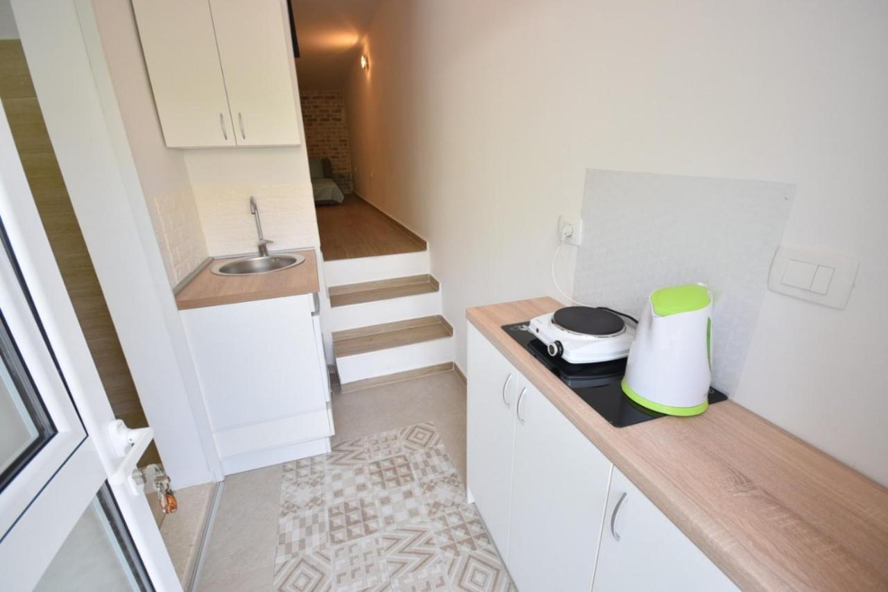 Apartman Taraca Villa Knezevic 赫尔采格诺维 外观 照片