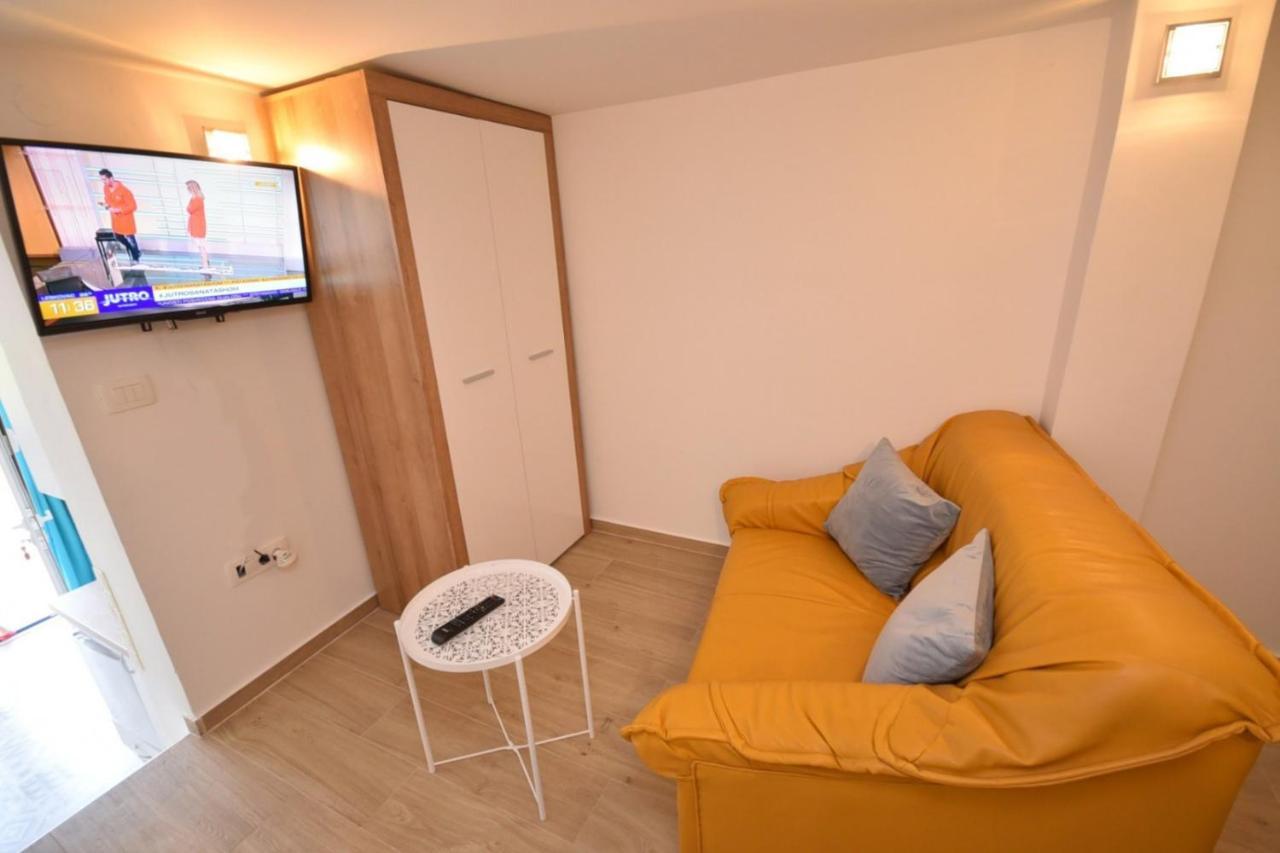 Apartman Taraca Villa Knezevic 赫尔采格诺维 外观 照片
