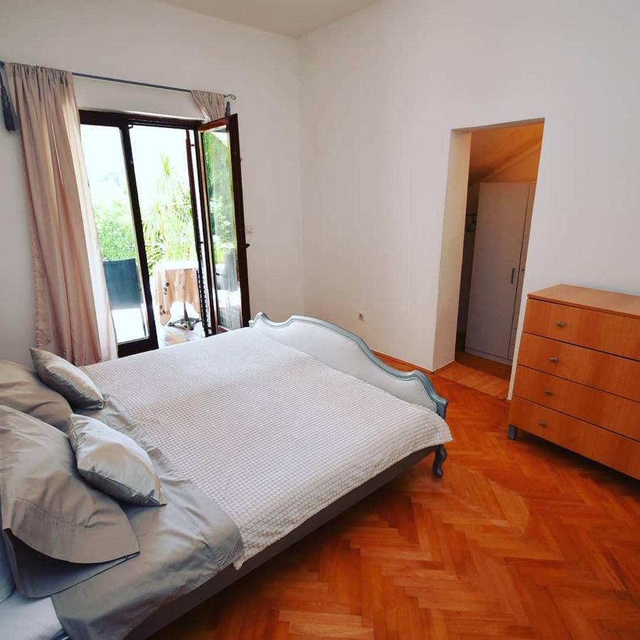 Apartman Taraca Villa Knezevic 赫尔采格诺维 外观 照片
